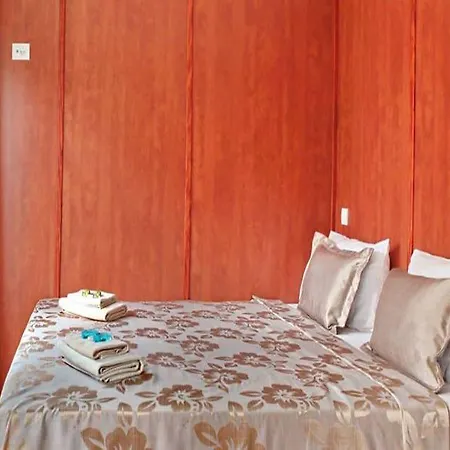 Hotel na wodzie Compass River
