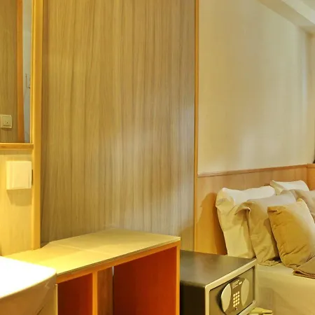 Compass River Hotel na wodzie