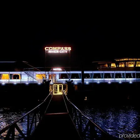 Compass River 3*