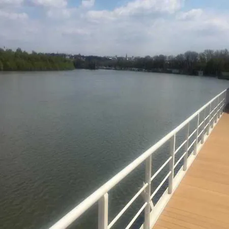 Tekne Compass River 3*