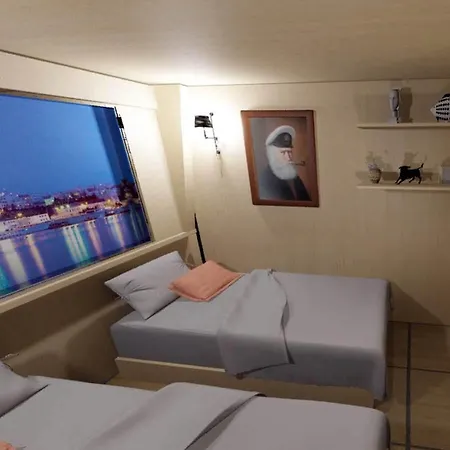 Hotel na wodzie Compass River